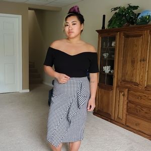 Black and white gingham skirt